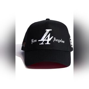 Reference Paradise LA Snapback